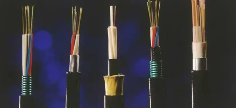 Tecnologia e equipamentos de comunicação de fibra óptica
